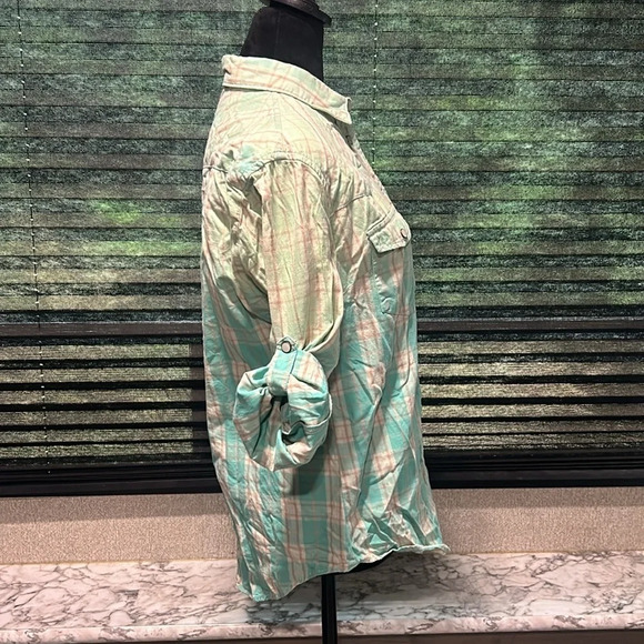 Jachs Girlfriend Women’s Ombré Green Plaid LS Snap Front Cotton Shirt Large - Picture 5 of 9